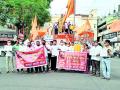 सकल मराठा समाजातर्फे मूक निदर्शने - Marathi News | Silent demonstrations by the entire Maratha community | Latest nagpur News at Lokmat.com