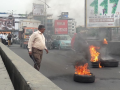 आंदोलनात समाजकंटकांकडून तोडफोड - Marathi News | Disrupted by the miscreants in the agitation | Latest pune News at Lokmat.com