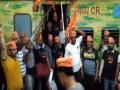 मराठा मोर्चासाठी नागपुरातून कार्यकर्ते मुंबईकडे रवाना - Marathi News | Workers from Mumbai to Mumbai leave for Maratha Morcha | Latest nagpur Videos at Lokmat.com
