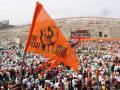 Maratha Reservation: ... अखेर मराठा आंदोलन मागे, हायकोर्टाच्या विनंतीला मान - Marathi News | Finally, behind the Maratha movement, the request of the High Court | Latest beed News at Lokmat.com