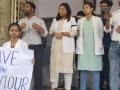नागपुरात निवासी डॉक्टरांनी काम बंद आंदोलनातून वेधले लक्ष - Marathi News | Resident doctor in Nagpur protested and closed the work | Latest nagpur News at Lokmat.com
