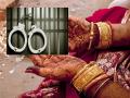 Crime News: लग्न लागण्यापूर्वी वधूने वडिलांना  पोहोचवले तुरुंगात, तर वर फरार, नेमका काय प्रकार, जाणून घ्या  - Marathi News | Crime News: Before the wedding, the bride sent her father to jail, but the groom fugitive, what exactly, | Latest crime News at Lokmat.com