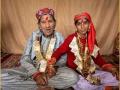 अजब लग्नाची गजब कहाणी, ६६ वर्षांच्या आजोबांनी नातीच्या वयाच्या तरुणीसोबत लग्न  - Marathi News | Amazing story of a strange marriage, 66-year-old grandfather marries a young woman of his granddaughter's age | Latest national News at Lokmat.com