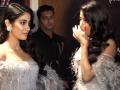 अवार्ड शोमध्ये आईच्या आठवणीने गहिवरली जान्हवी कपूर!! - Marathi News | jahnvi kapoor felt lonely at vogue awards night | Latest filmy News at Lokmat.com