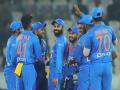 विराट सेनेचा मालिकेवर कब्जा; रोहित, राहुल, कोहली यांचा झंझावात - Marathi News | India won the three-match T20I series against the West Indies 2-1 | Latest mumbai News at Lokmat.com