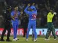 India vs South Africa, 2nd T-20 : आफ्रिकेची धडाकेबाज फलंदाजी; भारतापुढे दमदार आव्हान - Marathi News | India vs South Africa, 2nd T-20: South Africa given 150 runs target to India | Latest cricket News at Lokmat.com