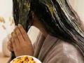 केसात भरपूर कोंडा- खराट्यासारख्या झाले? आठवड्यातून १ वेळा 'हा' हेअर मास्क लावा- टाळू होईल स्वच्छ- वाढतील जोमाने - Marathi News | fenugreek seeds Best hair mask for severe dandruff How to remove dandruff naturally at home Weekly hair mask for clean scalp Natural remedy for itchy flaky scalp Hair mask for dandruff and hair growth | Latest sakhi News at Lokmat.com