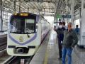 Pune Metro: अभिनेते महेश कोठारे यांची पुणे मेट्रोला भेट - Marathi News | Actor Mahesh Kothare visit to Pune Metro Appreciated and traveled | Latest pune News at Lokmat.com