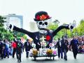 मेक्सिकोत ‘डे आॅफ द डेड’, अनेक वर्षांपासूनची ही परंपरा - Marathi News | Mexico's 'Day of the Dead', the tradition of many years | Latest international News at Lokmat.com