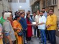ठाण्यातील इमारत दुर्घटनेतील जखमींसाठी तीन लाखांची मदत - Marathi News | Three lakh aid for the injured in the building accident in Thane | Latest thane News at Lokmat.com
