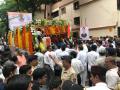 महाराष्ट्राचे सुपुत्र मेजर कौस्तुभ राणेंना भावपूर्ण निरोप - Marathi News | Major Kaustubh Rane Funeral : Roads turn into flowerbeds for martyred officer in mira road | Latest thane Videos at Lokmat.com