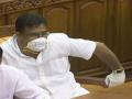 म्हणून आमदाराने मास्क घालून केला केरळ विधानसभेत प्रवेश - Marathi News | As the MLA put the mask and entered the Kerala Legislative Assembly | Latest national Photos at Lokmat.com