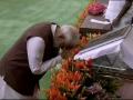 Video: ...अन् संसदेतील राज्यघटनेच्या प्रतीला नरेंद्र मोदींनी वंदन केलं! - Marathi News | Narendra Modi bows before the constitution before starting address in NDA Meeting | Latest national News at Lokmat.com