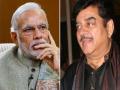 माेदी बाेलतात वेगळंच अन् करतात वेगळंच : शत्रुघ्न सिन्हा - Marathi News | modi says different and does different : shatrughn sinha | Latest pune News at Lokmat.com