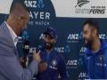 India vs New Zealand ODI: मोहम्मद शमीचं इंग्रजी ऐकून अँकर हिंदीत बोलला, कोहली लोटपोट - Marathi News | India vs New Zealand ODI: Anchor spoke hindi after listening Mohammed Shami's English, Kohli laugh | Latest cricket News at Lokmat.com