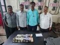 स्थानिक गुन्हे शाखेने पकडली ९.३८ लाखांची रोकड - Marathi News | 9.38 lakh cash was seized by the local crime branch | Latest amravati News at Lokmat.com