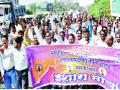 शासकीय कर्मचाऱ्यांचा सांगलीत मोर्चा - Marathi News | Sangalyat Morcha of Government employees | Latest sangli News at Lokmat.com