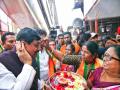 “काँग्रेसचे कायम कुटुंबाला प्राधान्य, पण आमच्यासाठी राष्ट्र प्रथम”; CM मोहन यादव यांची टीका - Marathi News | maharashtra assembly vidhan sabha election 2024 madhya pradesh cm dr mohan yadav campaign rally in mumbai sion koliwada and slams congress and rahul gandhi | Latest mumbai News at Lokmat.com “काँग्रेसचे कायम कुटुंबाला प्राधान्य, पण आमच्यासाठी राष्ट्र प्रथम”; CM मोहन यादव यांची टीका - Marathi News | maharashtra assembly vidhan sabha election 2024 madhya pradesh cm dr mohan yadav campaign rally in mumbai sion koliwada and slams congress and rahul gandhi | Latest mumbai News at Lokmat.com