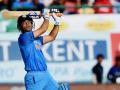 धोनीने तिसऱ्या क्रमांकावर फलंदाजीस यावे : गौतम गंभीर - Marathi News | MS Dhoni should bat at number three: Gautam Gambhir | Latest cricket News at Lokmat.com