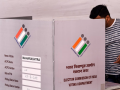 मुंबईत ७६ मतदान केंद्रे ‘क्रिटिकल’; १३ केंद्र शहरातील, तर ६३ उपनगरातील! - Marathi News | There are 76 critical polling stations in Mumbai, including 13 in the city and 63 in the suburbs | Latest mumbai News at Lokmat.com मुंबईत ७६ मतदान केंद्रे ‘क्रिटिकल’; १३ केंद्र शहरातील, तर ६३ उपनगरातील! - Marathi News | There are 76 critical polling stations in Mumbai, including 13 in the city and 63 in the suburbs | Latest mumbai News at Lokmat.com