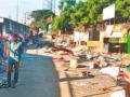 हे कसले शासन आपल्या दारी, गरिबांच्या झाेपड्या ताेडल्या, आता राहायचे तरी कुठे? - Marathi News | What kind of government has opened its doors, the homes of the poor, where to live now? | Latest mumbai News at Lokmat.com