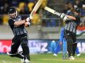 IND Vs NZ, 4th T20I: अखेरच्या षटकात सामना फिरला, पुन्हा 'Super Over'चा थरार - Marathi News | India Vs New Zealand, 4th T20I: Match tied, it's another Super Over! | Latest cricket News at Lokmat.com