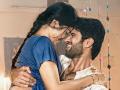 ‘या’ अभिनेत्रीने दिला हॉट किसींग सीन, तुटला साखरपुडा - Marathi News | Rashmika Mandanna did lip locked with vijay devarakonda in film dear comrade fiance broke the engagement | Latest filmy News at Lokmat.com