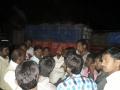 शेगाव : नाफेड केंद्रावर मोजमापात घोळ; शेतक-यांचा सोडून व्यापा-यांचा माल खरेदी! - Marathi News | Shegaon: The mishap at the Nafed Center; Buy merchandise goods from farmers! | Latest buldhana News at Lokmat.com