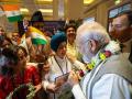 ग्रीसमध्ये नरेंद्र मोदींचं मोठ्या जल्लोषात स्वागत, पाहा PHOTOS - Marathi News | Narendra Modi welcomed in Greece with great cheers, see PHOTOS | Latest international Photos at Lokmat.com