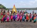 बा समुंदरा.. शांत हो; रत्नागिरीत नारळी पौर्णिमा उत्साहात - Marathi News | Narali Poornima is celebrated with enthusiasm in coastal areas of Ratnagiri district | Latest ratnagiri News at Lokmat.com