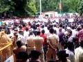 नाशिकात आदिवासी विद्यार्थांची आदिवासी आयुक्तल्यावर धडक... - Marathi News | Tribal students fall on tribal commissioner ... | Latest nashik Videos at Lokmat.com
