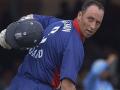 इंग्लंडसाठी फलंदाजीची डोकेदुखी कायम - नासिर हुसेन - Marathi News | Batting headache for England remains - Nasir Hussain | Latest cricket News at Lokmat.com