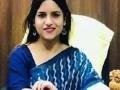 वो रुपये नहीं आशीर्वाद है! - IAS लेकीला मायेपोटी 500 रुपये देणाऱ्या आईची व्हायरल गोष्ट! - Marathi News | | Latest sakhi News at Lokmat.com