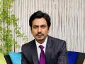Nawazuddin siddiqui : आई-पत्नी भांडतात, नवाजुद्दीन सिद्धीकीवर हॉटेलमध्ये राहण्याची वेळ - Marathi News | Mother-Wife Fight, Nawazuddin Siddiqui's Hotel Stay Time | Latest filmy News at Lokmat.com