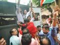 ठाण्यात राष्टÑवादीच्या कार्यकर्त्यांची धरपकड - Marathi News | Nation 8 Plaintiff's activists arrested in Thane | Latest thane News at Lokmat.com