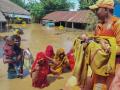 Nepal Floods : हाहाकार! नेपाळमध्ये पूर आणि भूस्खलनामुळे विध्वंस; मृतांची संख्या २१७ वर, १४३ जण जखमी - Marathi News | Nepal Floods and landslides death toll cross 200 many injured and missing | Latest international News at Lokmat.com