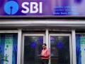 SBI चा ग्राहकांना मोलाचा सल्ला; ATM वापरताना लक्षात ठेवा 'या' गोष्टी - Marathi News | state bank of india valuable advice to customers Remember these things when using an ATM | Latest business News at Lokmat.com