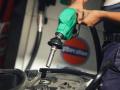 Petrol Diesel Price: पेट्रोल शतकाच्या उंबरठ्यावर! सलग तिसऱ्या दिवशी पेट्रोल-डिझेलचे दर वाढले; जाणून घ्या किंमत - Marathi News | petrol and diesel price today 11 february 2021 latest updates | Latest business News at Lokmat.com
