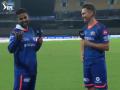 IPL 2021: जेव्हा ट्रेंट बोल्ट हिंदीतून देतो उत्तर!, पाहा Video - Marathi News | IPL 2021 When Trent Bolt answers in Hindi Watch Video | Latest cricket News at Lokmat.com