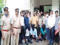 दहिसर ज्वेलर्स हत्या आणि दरोडा प्रकरण: 'डोअर लॉक' बटनमुळे सोनाराने गमावला जीव! - Marathi News | Bullion murder in Dahisar; 5 arrested near Surat | Latest mumbai News at Lokmat.com