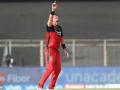 IPL 2021: डॅन ख्रिश्चन कसा ठरतोय आरसीबीसाठी 'लकी चार्म'?  - Marathi News | IPL 2021 How is Dan Christian becoming Lucky Champ for RCB | Latest cricket News at Lokmat.com