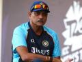 Ravi Shastri: गर्लफ्रेंड, अफेअर, लग्न अन् दादा कोंडके...रवी शास्त्रींनी दिली बिनधास्त उत्तरं; पाहा Video - Marathi News | Ravi shastri old viral video where he talks about the amrita singh marriage and affairs | Latest cricket News at Lokmat.com