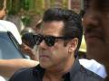Salman Khan death threat: कुणी धमकी दिली, तुझे शत्रू कोण?; सलमाननं पोलिसांना दिलेल्या जबाबात नेमकं काय म्हटलं वाचा... - Marathi News | Salman Khan recorded his statement to mumbai police over death threat | Latest mumbai News at Lokmat.com