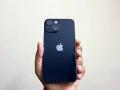 iPhone 13 Mini च्या किमतीत आजवरची सर्वात मोठी घट; किंमत ऐकून पडेल भुरळ! - Marathi News | Iphone 13 Mini Huge Price Drop On Flipkart Check Offers And Discounts | Latest tech News at Lokmat.com