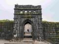 रायगडच्या संवर्धनाची जबाबदारी कोणाची? - Marathi News | Who is responsible for the conservation of Raigad | Latest maharashtra News at Lokmat.com