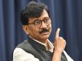 निवडणूक आयोग सत्ताधारी पक्षाला मदत व्हावी म्हणून करतोय दहशतवादाचा अवलंब; संजय राऊत यांचा आरोप - Marathi News | Election Commission is resorting to terrorism to help the ruling party; Sanjay Raut alleges | Latest pune News at Lokmat.com