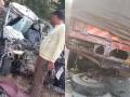 ग्रेटर नोएडा एक्स्प्रेस वेवर भीषण अपघात; एकाच कुटुंबातील ५ जणांचा मृत्यू - Marathi News | greater noida expressway road accident 5 people same family died on the spot | Latest national News at Lokmat.com