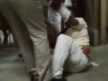 न्यायालयाच्या आवारात स्वत:ला जखमी करून घेतले - Marathi News | He injured himself in the court premises | Latest nagpur News at Lokmat.com