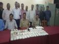 पोलिसांनी हाणून पाडले ९० लाखांच्या जुन्या नोटांचे डिलिंग - Marathi News |  90 lakhs of old notes are dying, police said | Latest amravati Videos at Lokmat.com