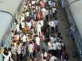 रेल्वेतील जागेअभावी परीक्षेवर पाणी - Marathi News | Due to lack of water in the train, water is tested | Latest chhatrapati-sambhajinagar News at Lokmat.com